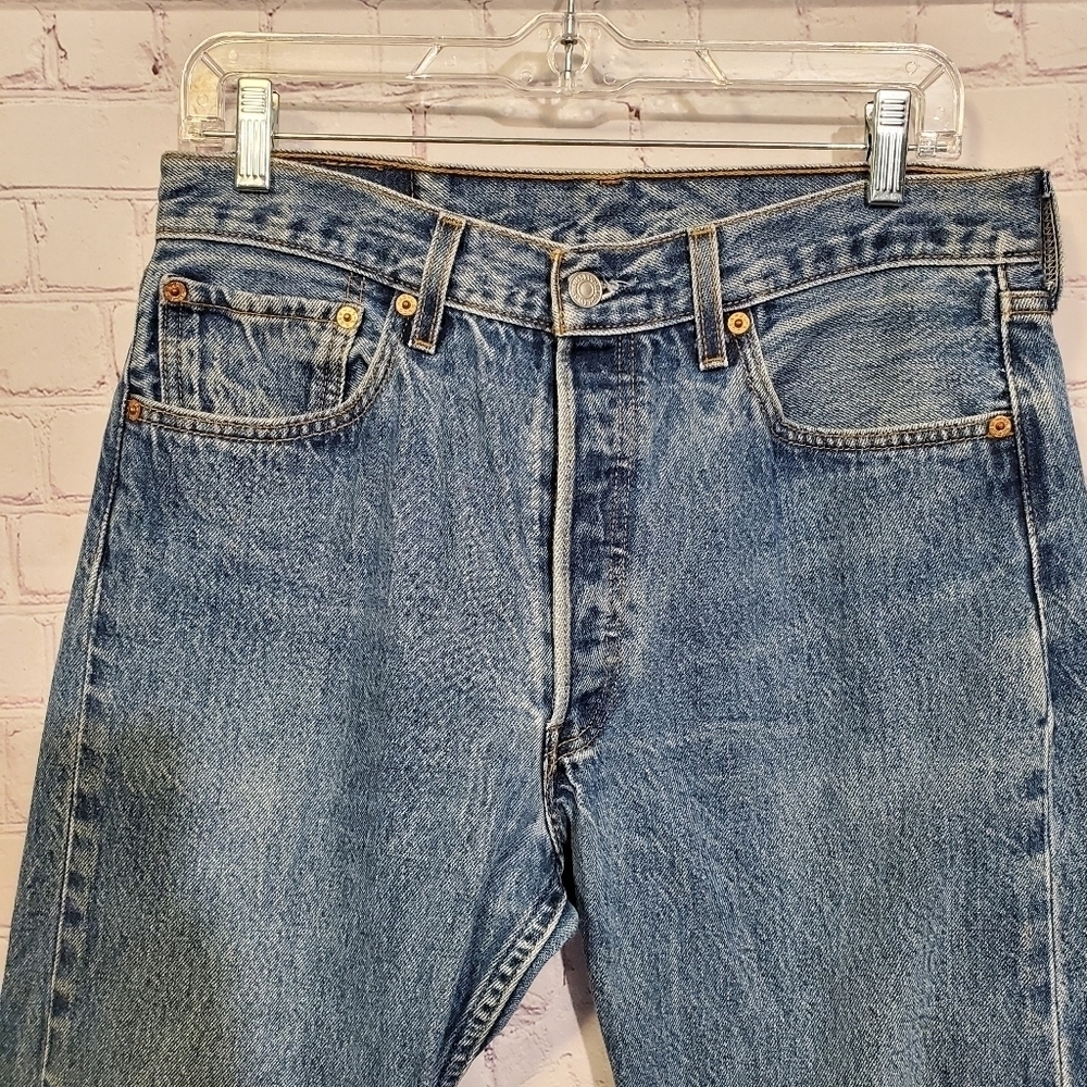 Levis by 3palms High Waisted Cropped Button Fly Cuffed - Picture 2 of 9